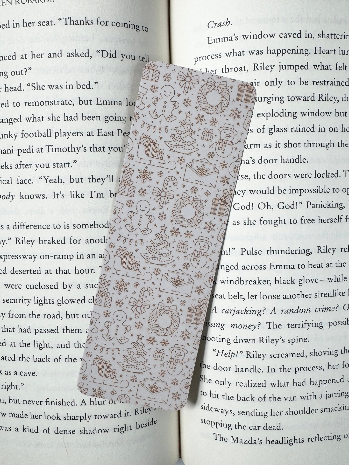 Gold Pattern Christmas Bookmark